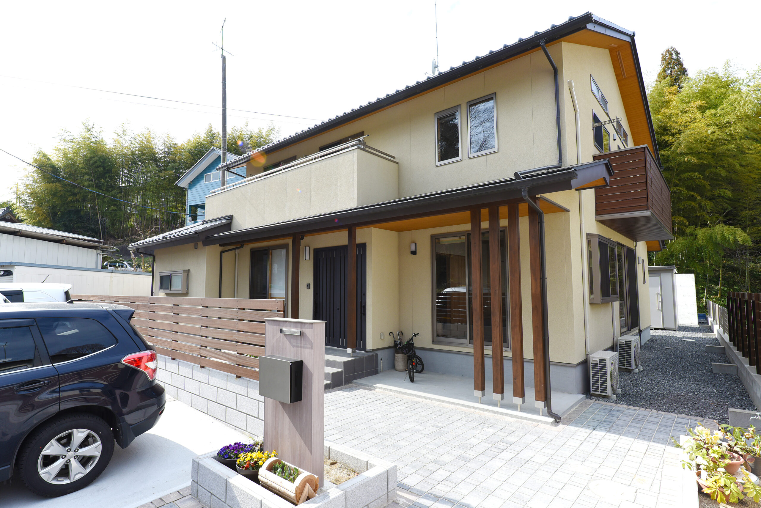 玄関でつながる二世帯住宅